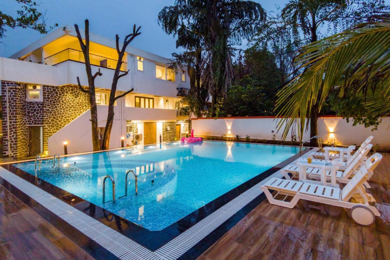 The Grey Medley By Stayvista With Mediterranean Interiors, Swimming Pool, Jacuzzi, Projector & A Lush Lawn With Gazebo Lonavala Εξωτερικό φωτογραφία