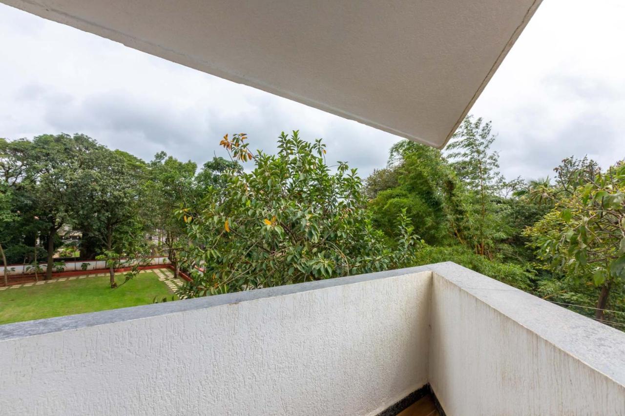 The Grey Medley By Stayvista With Mediterranean Interiors, Swimming Pool, Jacuzzi, Projector & A Lush Lawn With Gazebo Lonavala Εξωτερικό φωτογραφία